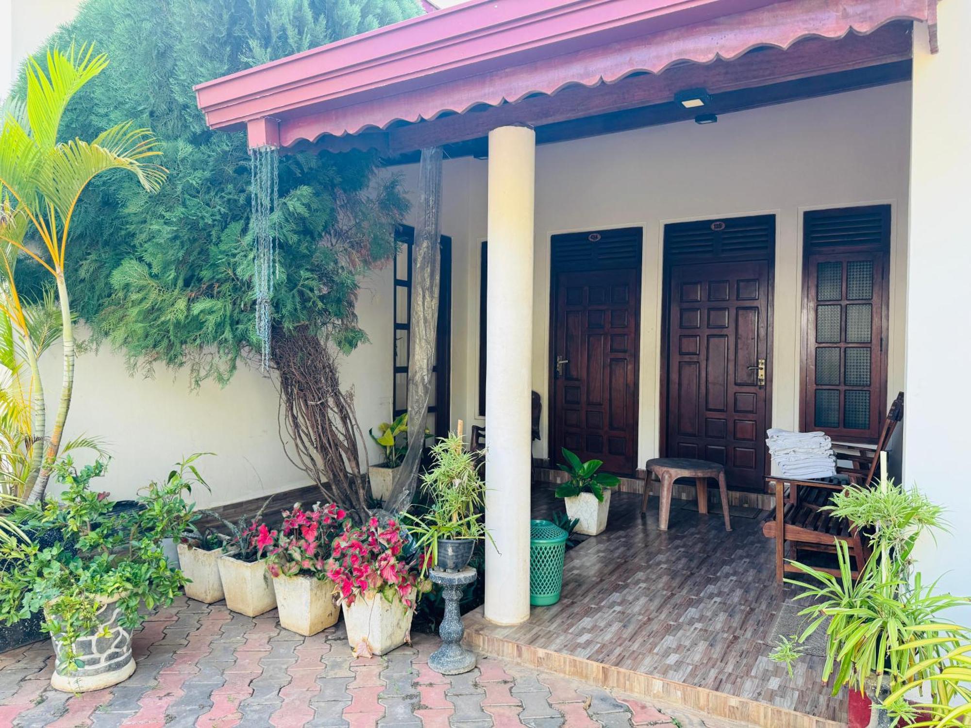 Aa Inn Trincomalee Pokoj fotografie