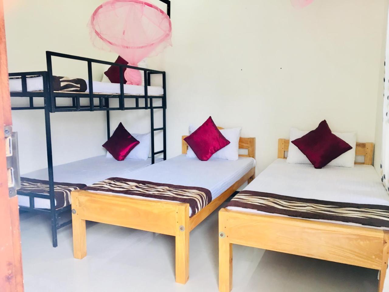 Aa Inn Trincomalee Exteriér fotografie