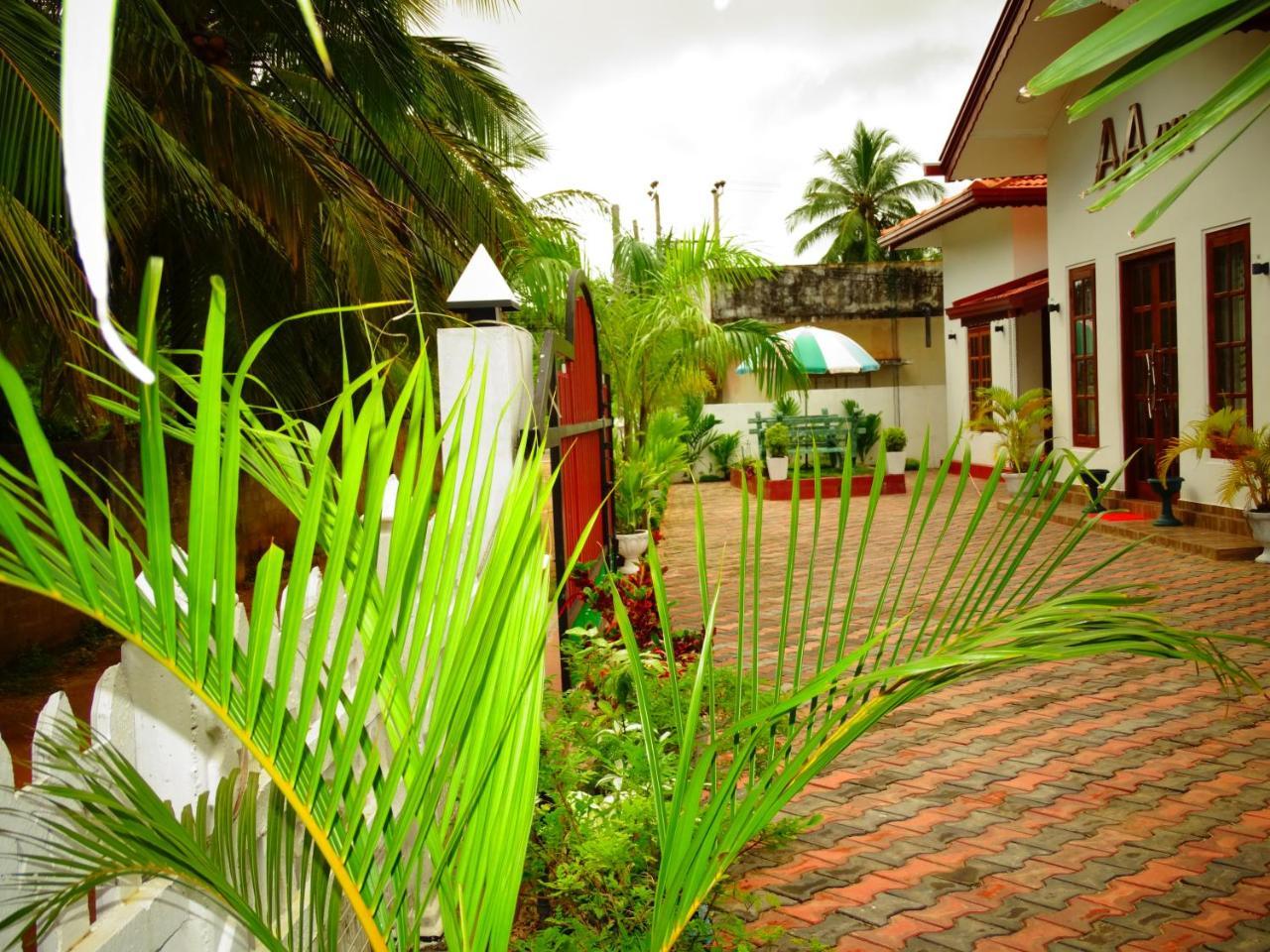 Aa Inn Trincomalee Exteriér fotografie
