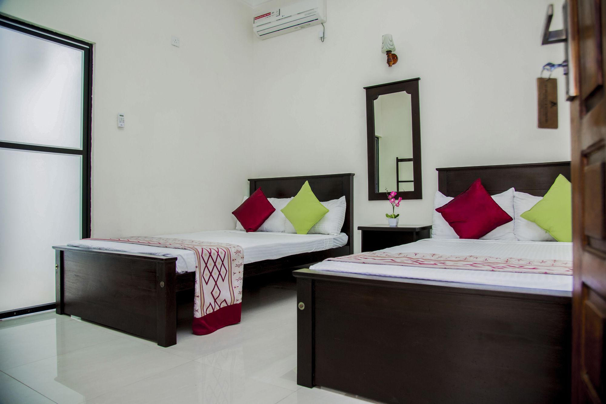 Aa Inn Trincomalee Exteriér fotografie