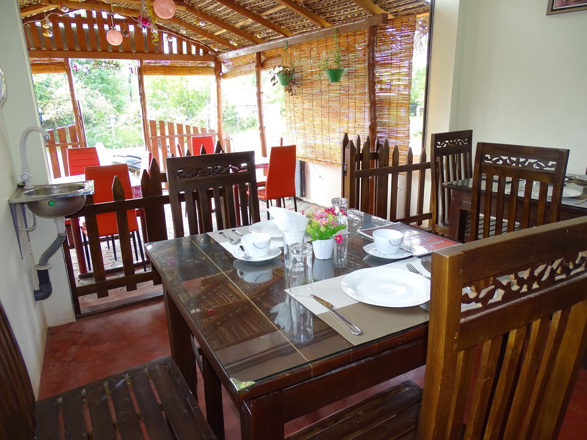 Aa Inn Trincomalee Exteriér fotografie